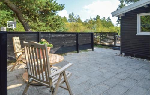 Four-bedroom Holiday Home In Blavand