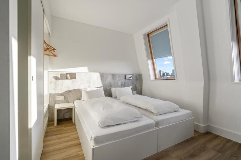 Mk Hotel London