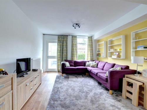 Spacious Holiday Home In Llanidloes With Garden