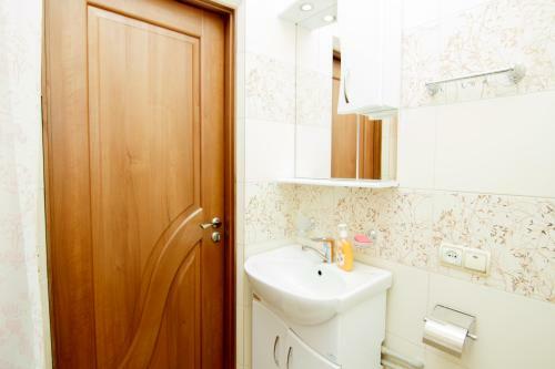 Apartments Elite Near Sovetskaya Subway Station