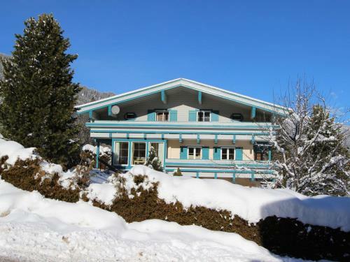 Holiday Home Tauernpanorama Krimml