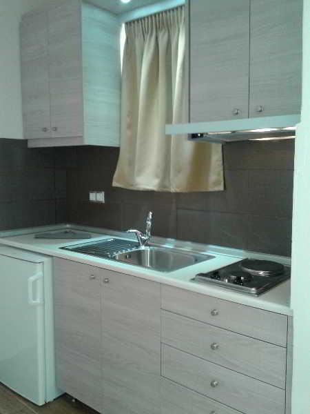 Aparthotel Karavos Hotel Apartments