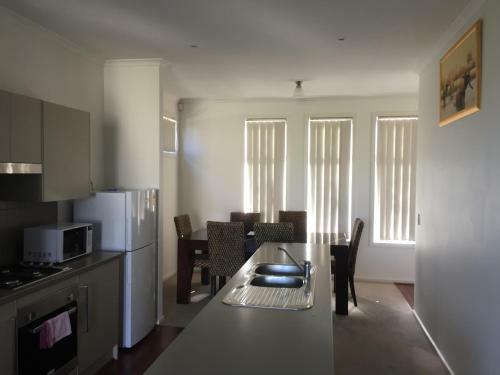 Tasha's Apartments On Kerry