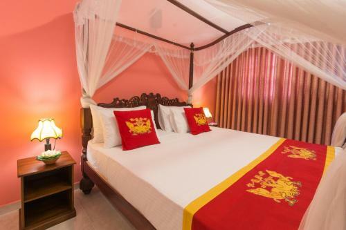 Bed & Breakfast Nathashiya Holiday Inn