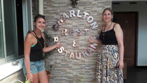 Albergue Charlton Kandy Rest