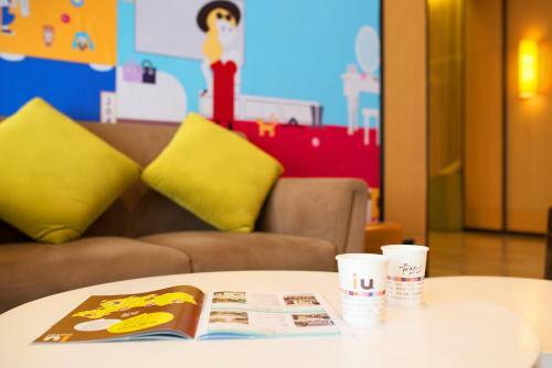 Iu Hotel Luliang Xiaoyi Zhenxing Street