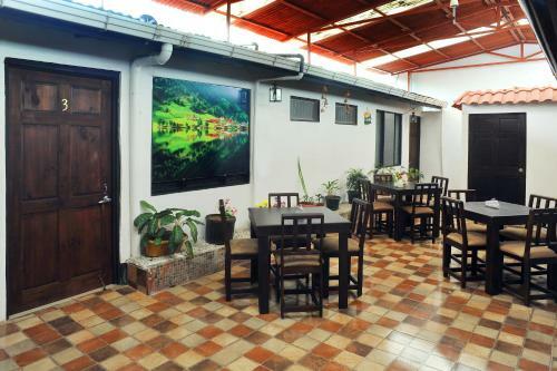 Hotel Downtown By The Sea Inn Quepos