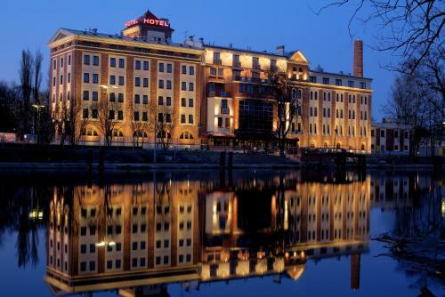 Hotel S?oneczny M?yn