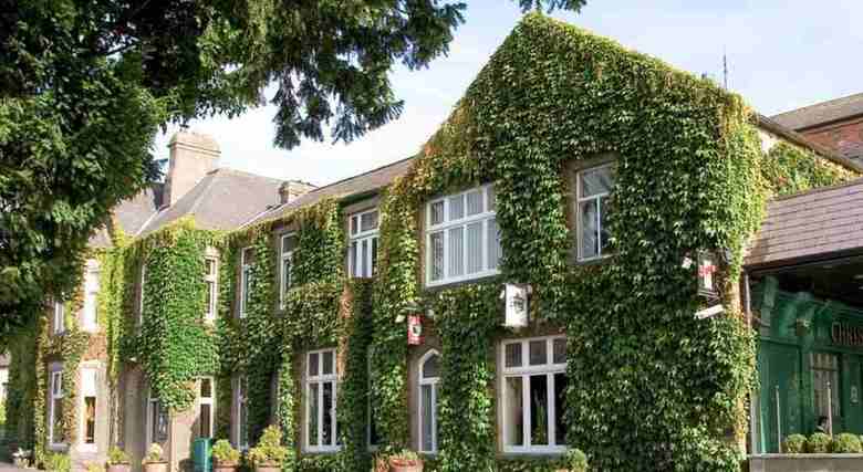 Hotel Blarney Woollen Mills