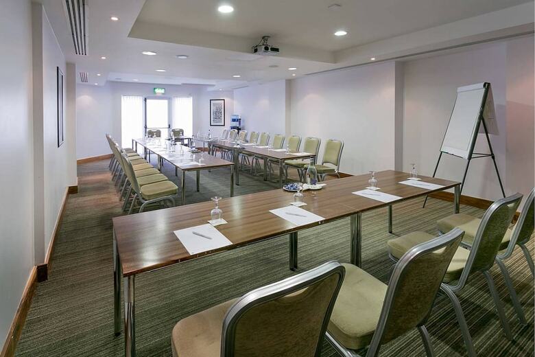 Hotel Rochestown Park