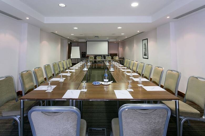 Hotel Rochestown Park