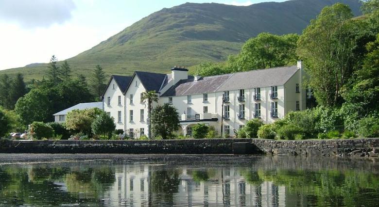 Hotel Leenane (.)