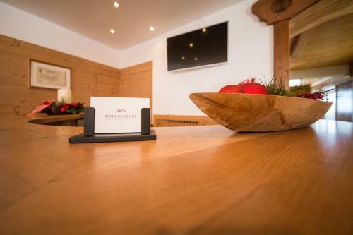 Hostal Berggasthof H�llenstein
