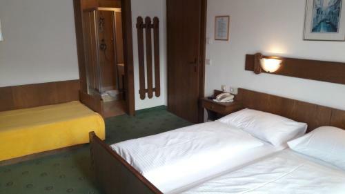 Hostal Pension Mozart