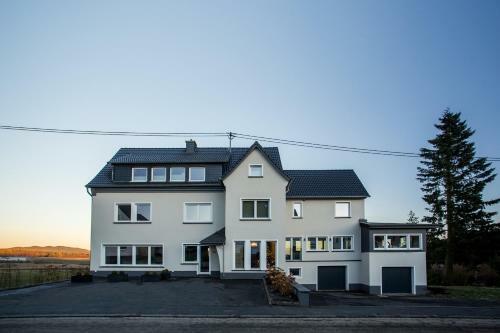 Apartamento Ferienwohnungen Oliver92 Meuspath Am N�rburgring