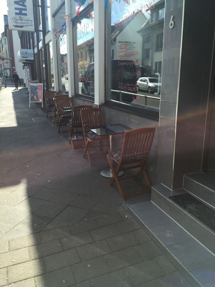 Hostal Pension Bahnstrasse