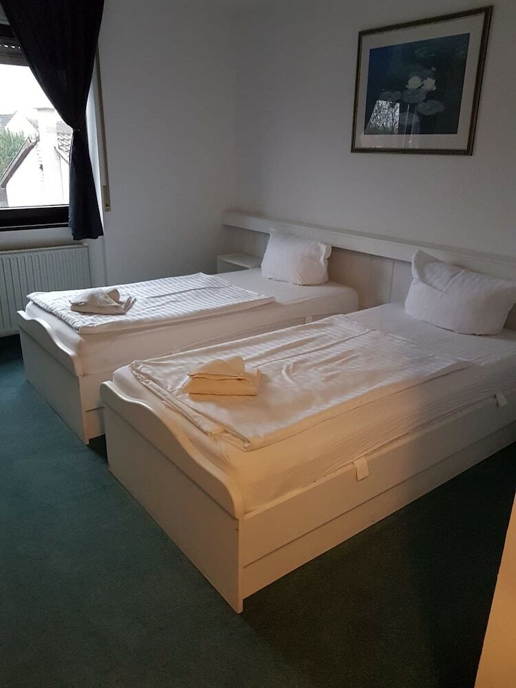 Gz Hotel Airport K�ln Bonn