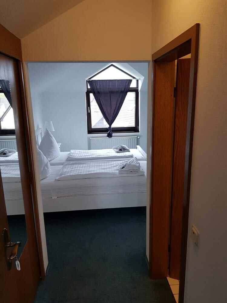 Gz Hotel Airport K�ln Bonn