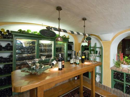 Harmony's Hotel Pr�gant
