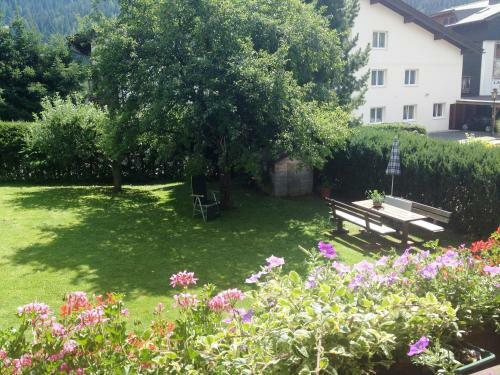 Hostal Pension Appartement Fortin