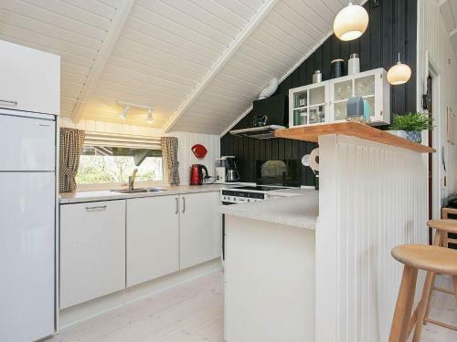 Holiday Home Humble XIII