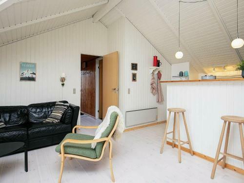 Holiday Home Humble XIII