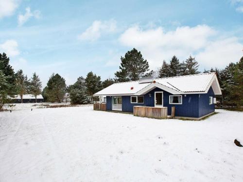 Three-bedroom Holiday Home In R�dby 3