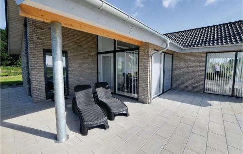 Four-bedroom Holiday Home In Sydals