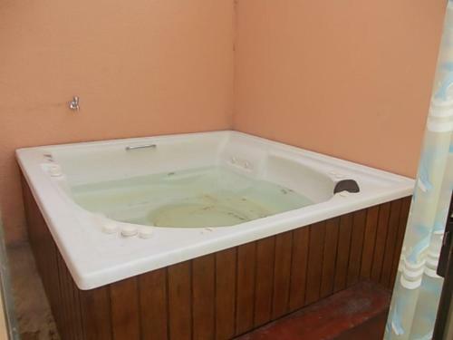 Hostal All Are Welcome Guest House
