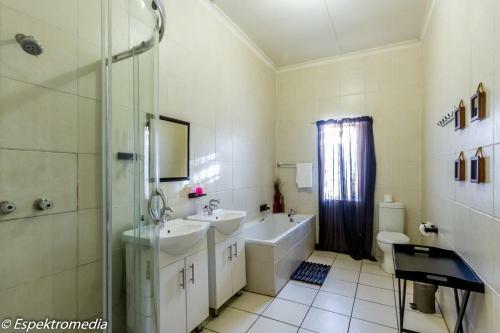 Hostal De Herberg Lodge