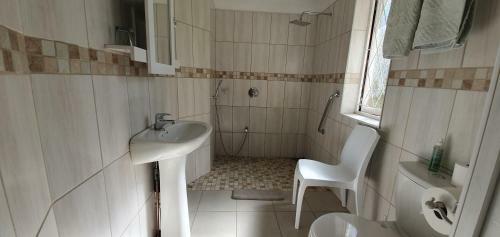 Hostal Chez Nous Bed And Breakfast & Self Catering