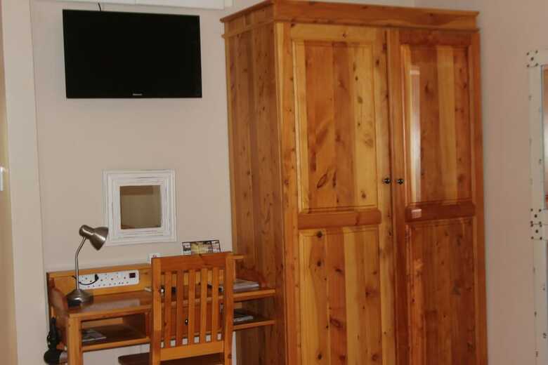 Hostal Villa Beryl Guesthouse