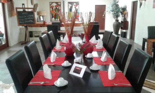 Hostal 3 Flavours Guest House