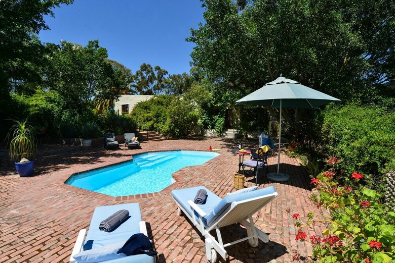 Hostal Darling Lodge Guest House