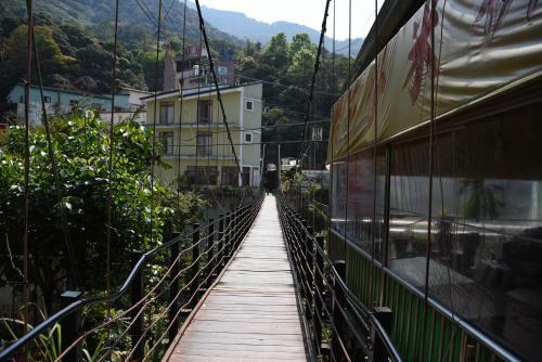 Honey Moon Hotel