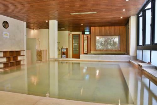 Honey Moon Hotel