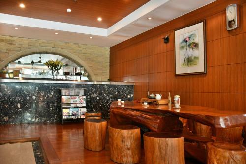 Honey Moon Hotel