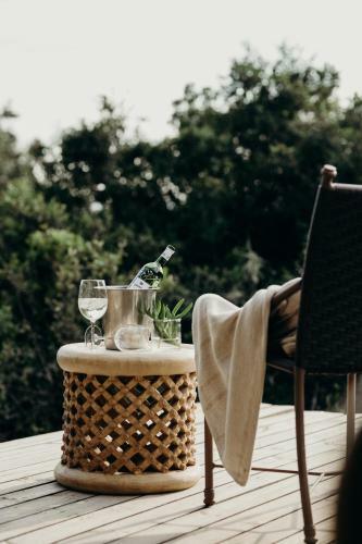 Bukela Game Lodge - Amakhala Game Reserve