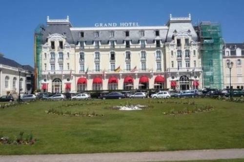 Apartamentos Nice Flat 50m Beach & Center