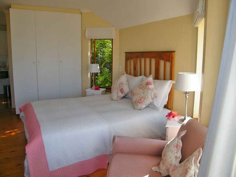 Hostal Tranquility Guest House