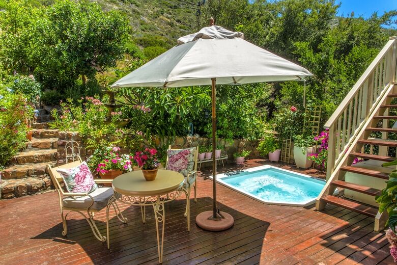 Hostal Tranquility Guest House