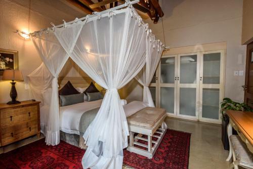 Lodge Khaya Ndlovu Manor House