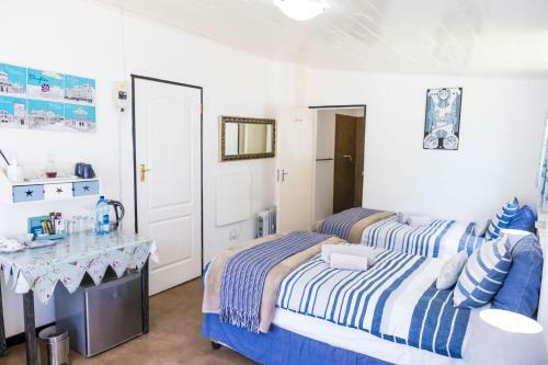 Hostal Peace Corner Cottages