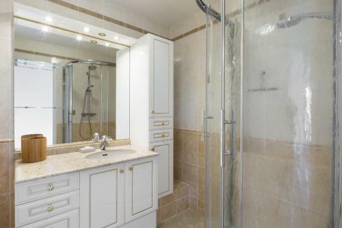 Apartamento Dinard Centre Appartement Moderne Avec Terrasse