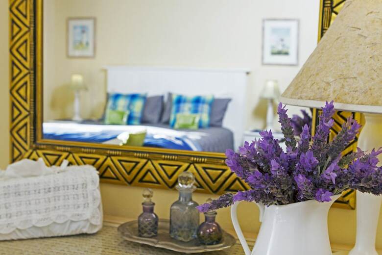 Hostal Albatross Guest House