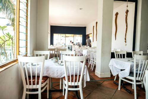 Bed & Breakfast Boulders Beach Lodge And Restaurant