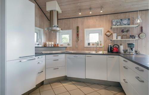 Holiday Home J�gerparken Hadsund V