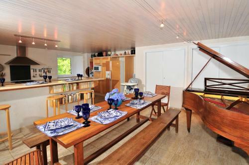 Larmor-baden Villa Sleeps 8 Pool Wifi