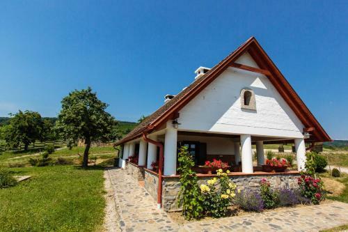 �reghegyi Apartman