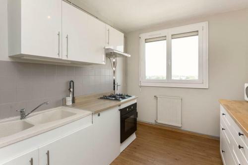 Apart 75m2 - 2 Rooms - Parking